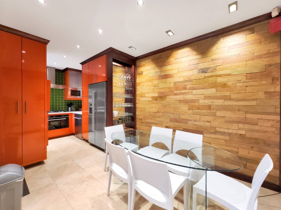 To Let 2 Bedroom Property for Rent in Walmer Estate Western Cape